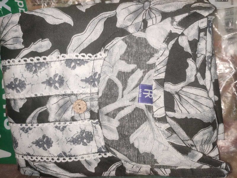 Floral Print Kurta with pant