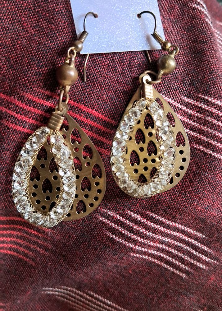 Fashion Drop Shape Hanging Earrings