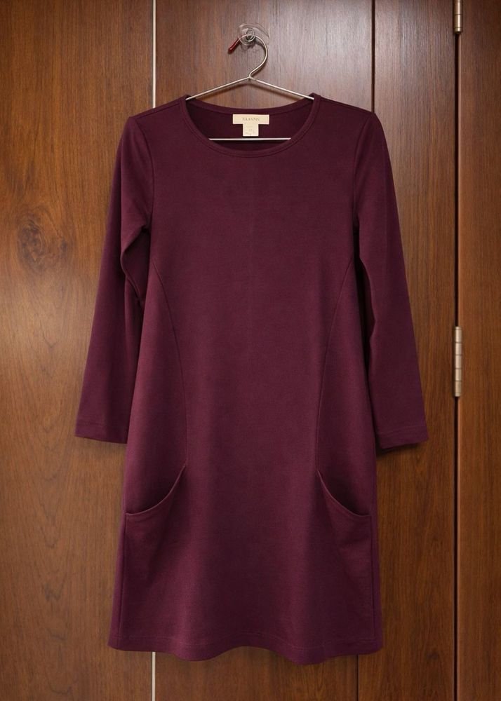 H&amp;M Burgundy Pocketed Knit Dress