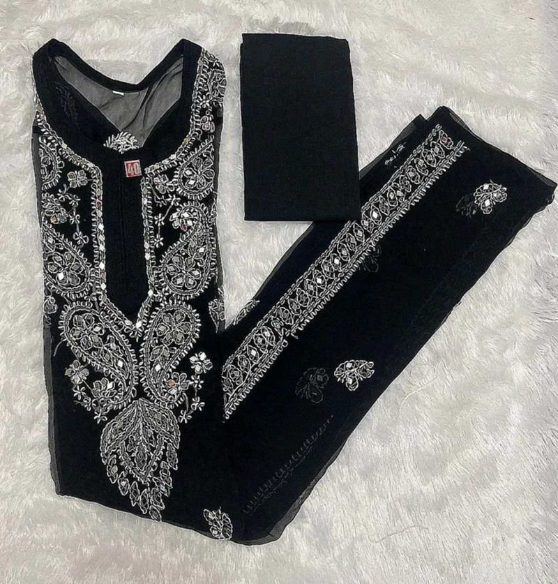 Elegant Black Embroidered Kurta Set