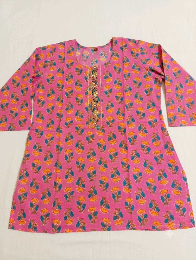 Pink Floral kurti (size - L)
