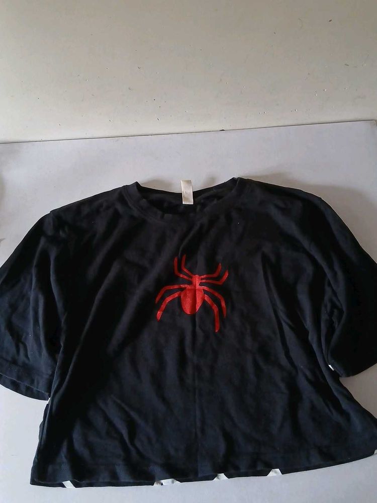 Black Spider Graphic T-Shirt