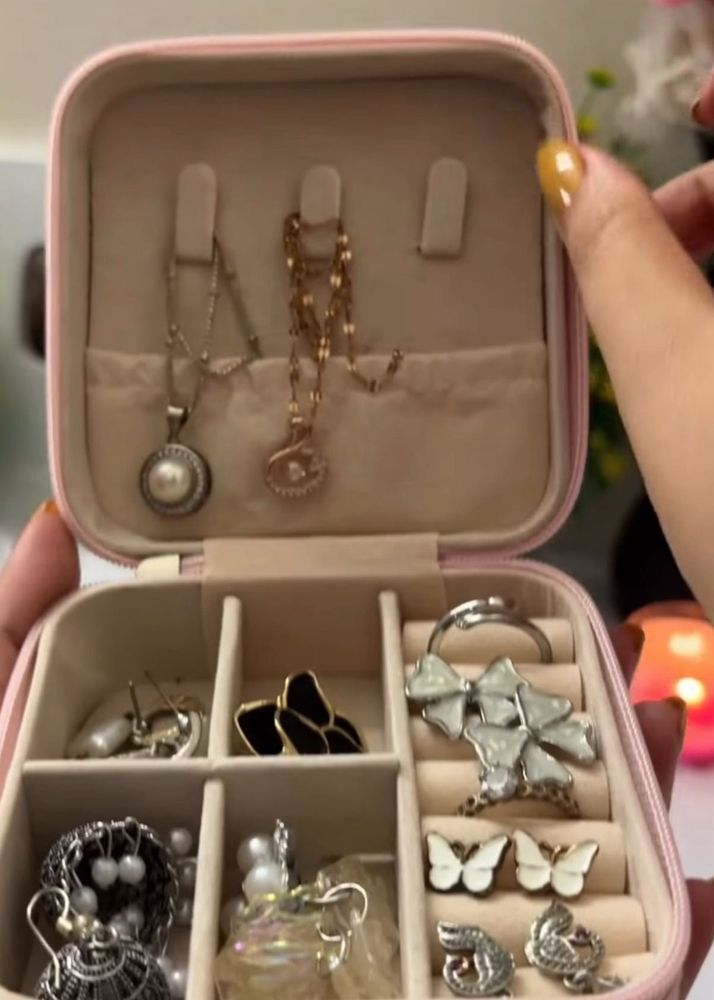 Cute Pink Jewelry Organizer Box