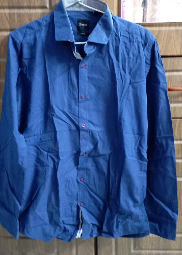 Men's Blue Button-Up Shirt 38 slim fit like new