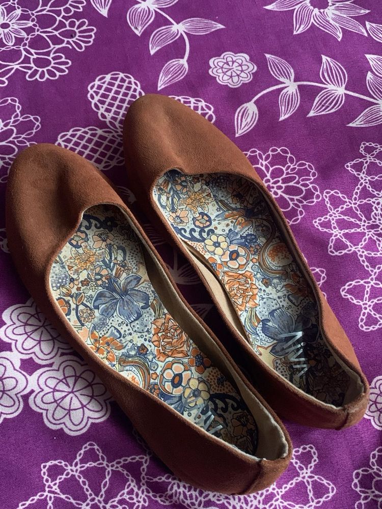 Brown Suede Ballerinas