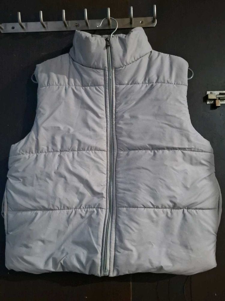 Grey puffer jacket