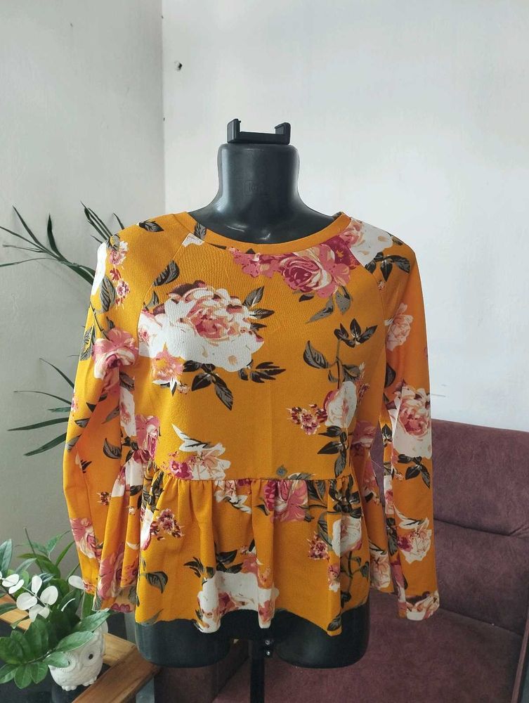 Vibrant Floral Print Peplum Top
