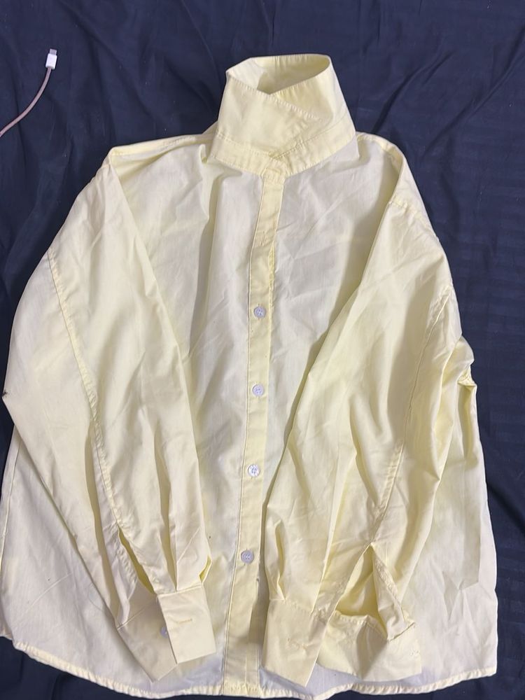 Pale Yellow Collared Button-Up Shirt