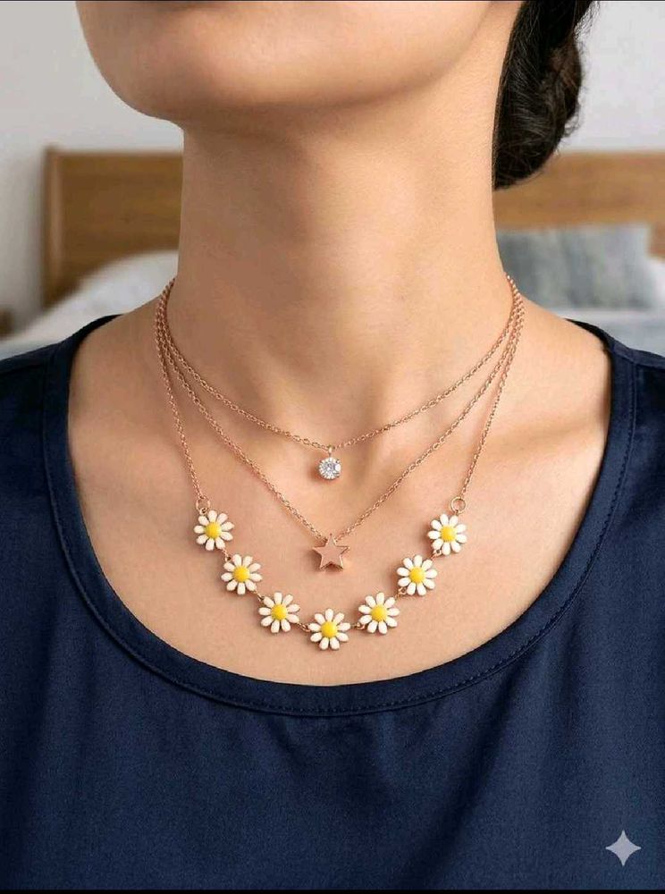 Daisy Chain Necklace