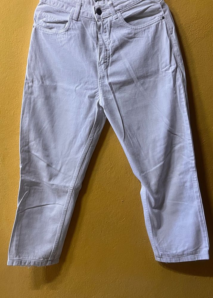 white jeans