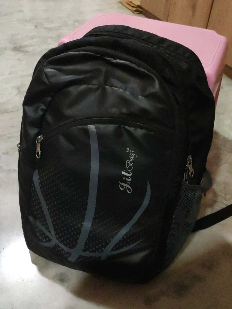 send offers school bag