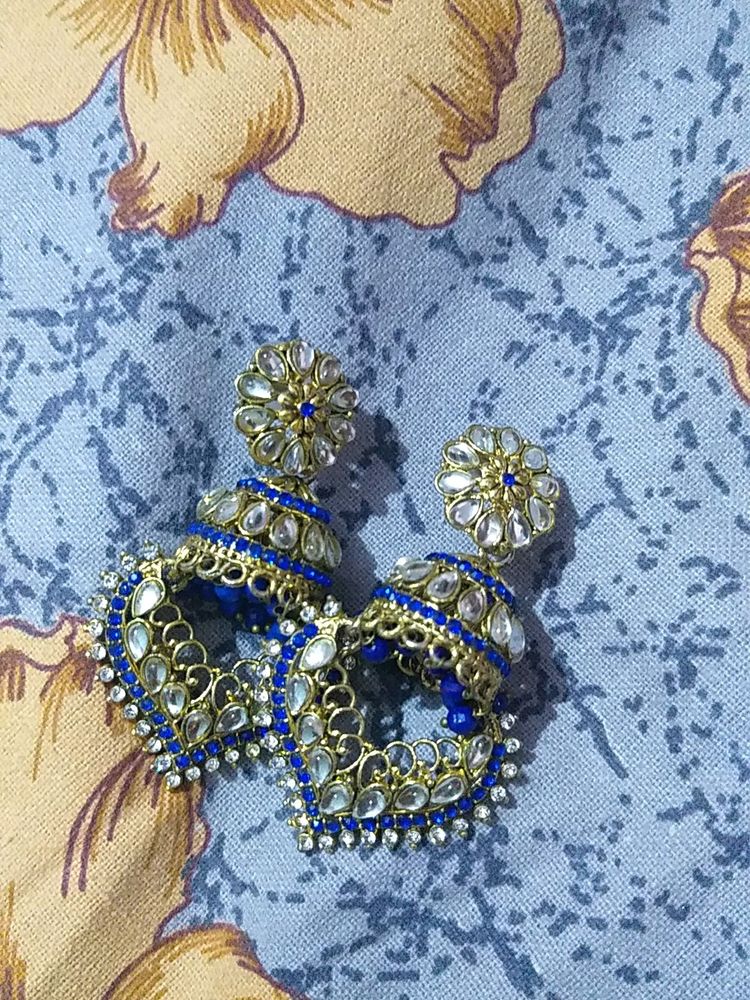 Set Of Navy Blue Earrings And Bangles