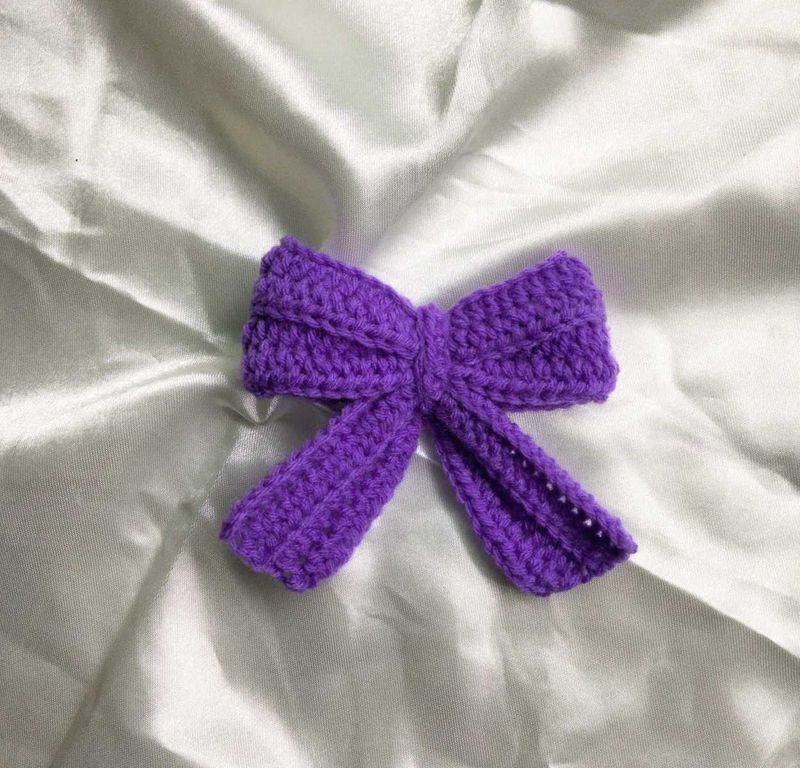 Handmade Crochet Bow Hair Clip