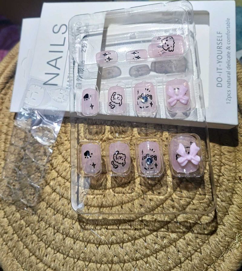Cute Press-On Nail Set