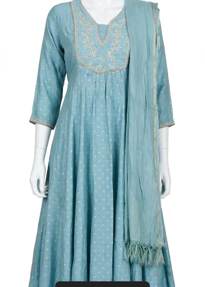 Elegant Blue Embroidered Kurta Set