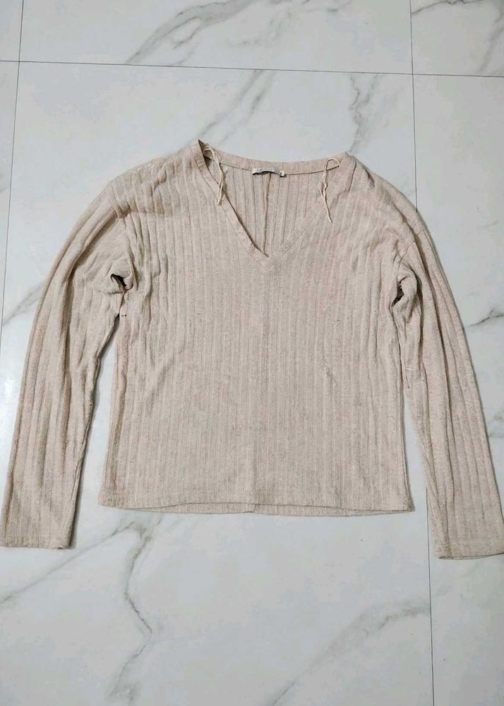 Ribbed V-Neck Long Sleeve Top
