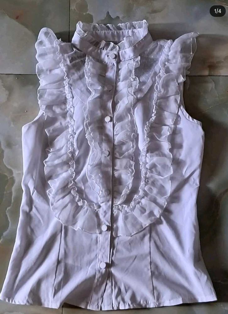 Ruffled Neck Sleeveless Top