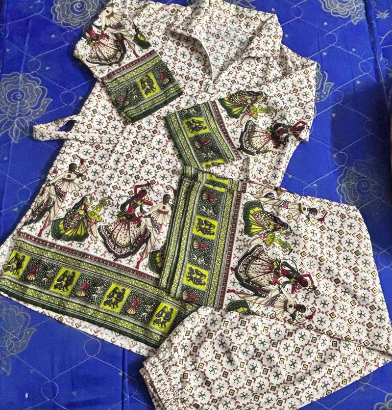 Traditional Indian Cord Set