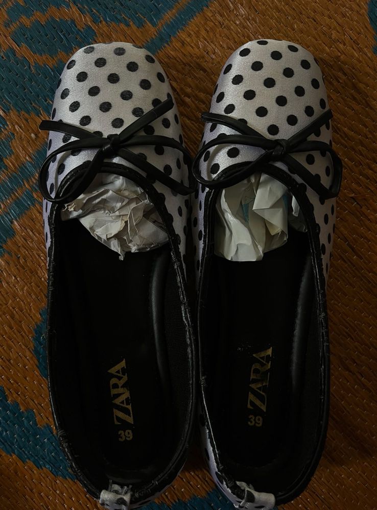 Polka Dot Ballet Flats