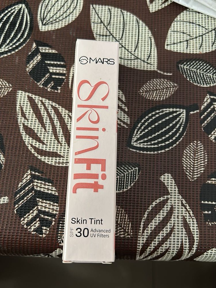 MARS Skin Fit Tint SPF