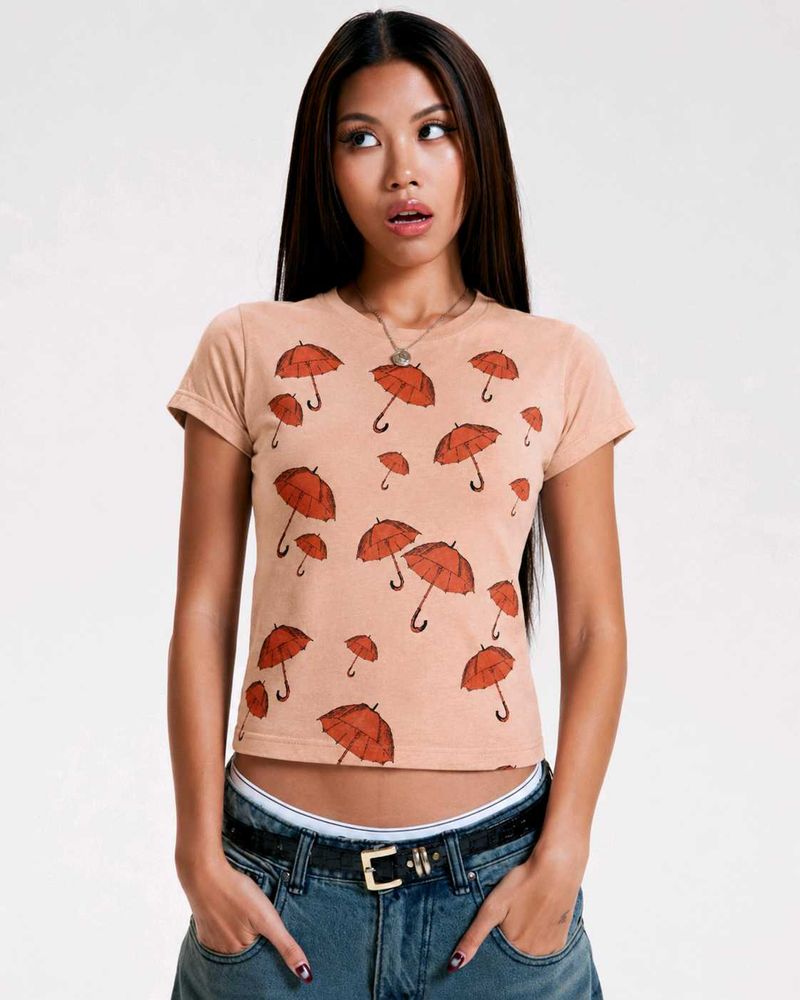 Cute Umbrella Print T-Shirt