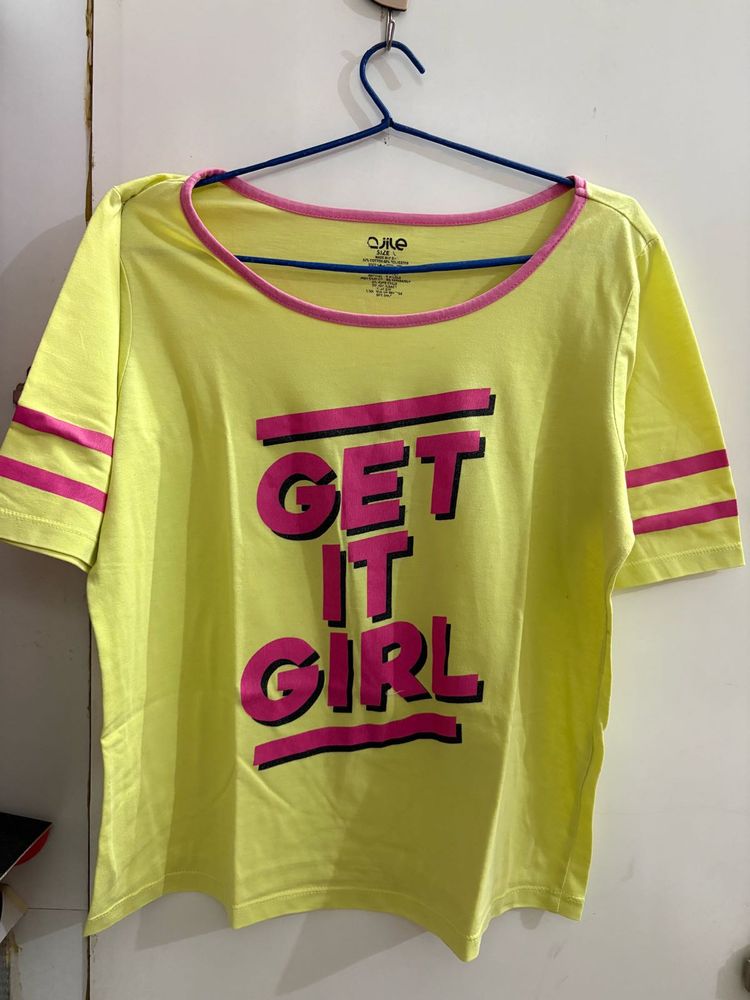 Cute "Get It Girl" Graphic Tee