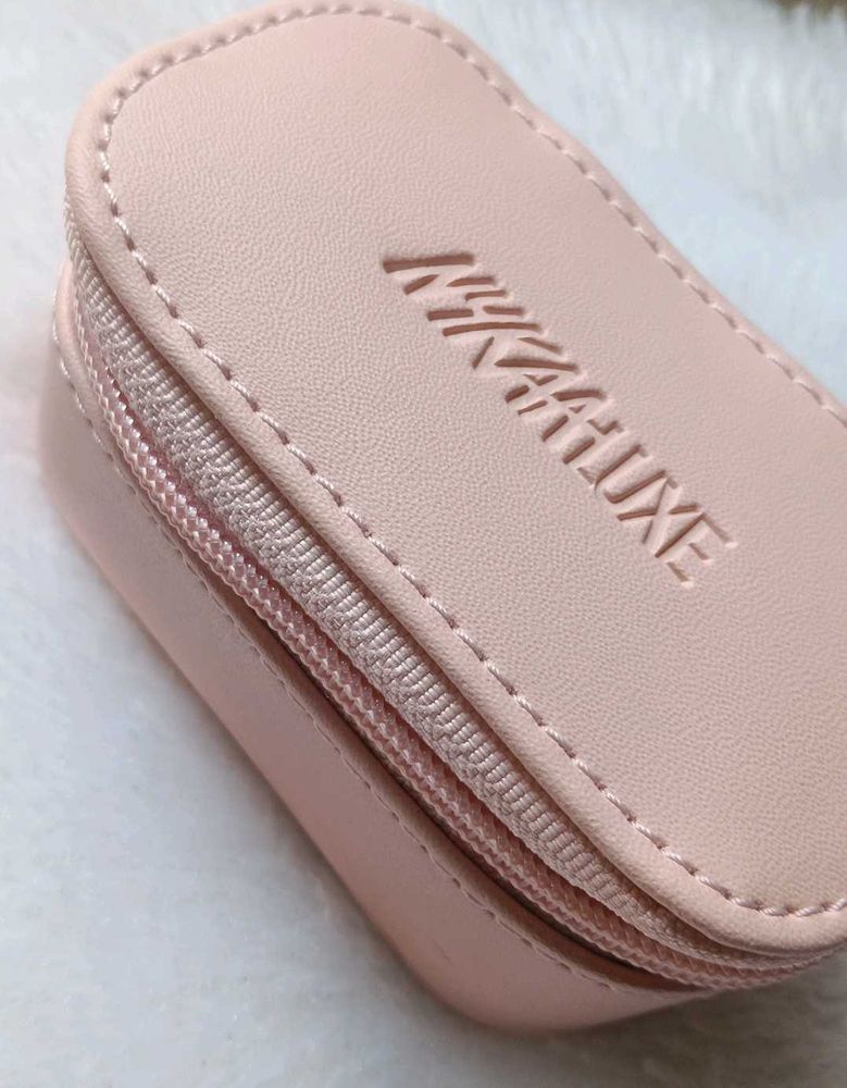 NYKAA LUXE Makeup Pouch ( mini ) 💕♥️