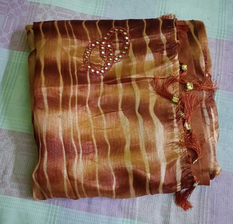 Elegant Brown Patterned Saree
