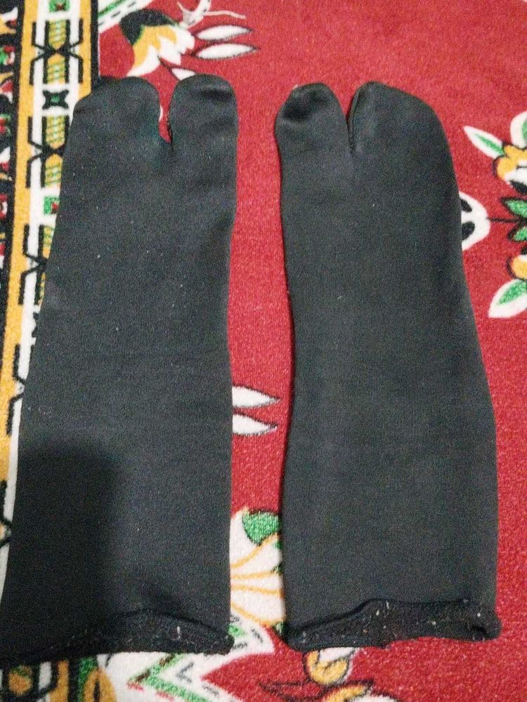 Black Tabis Socks