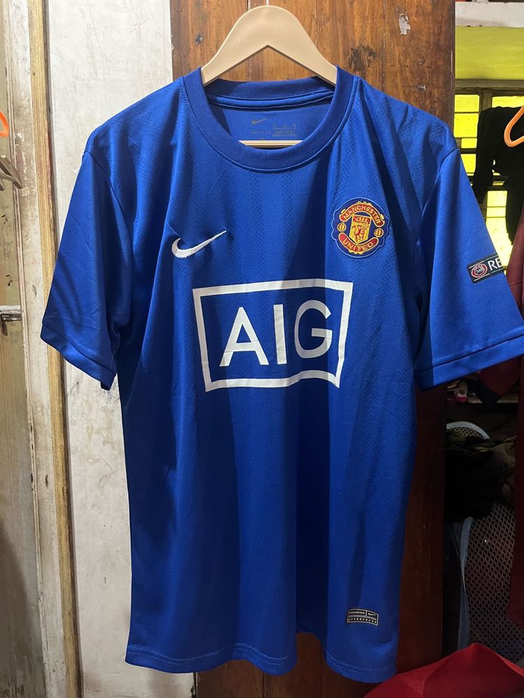 Manchester United Retro AIG (L)