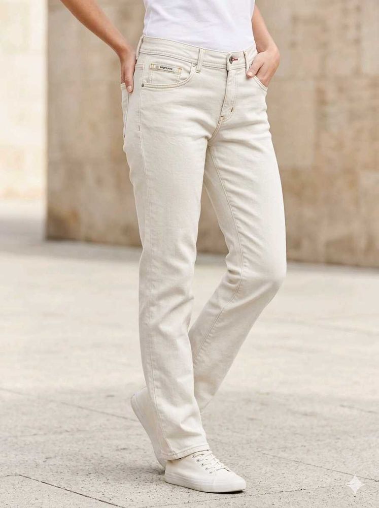 white Colored Jeans