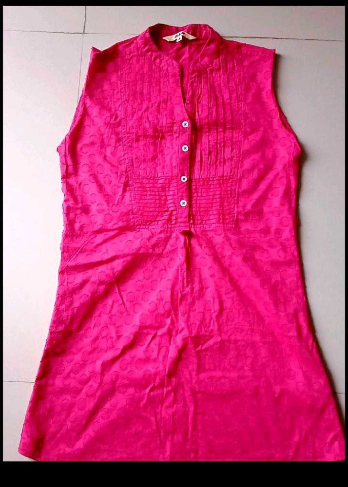 DJ &amp; C Hot Pink Sleeveless Tunic Top