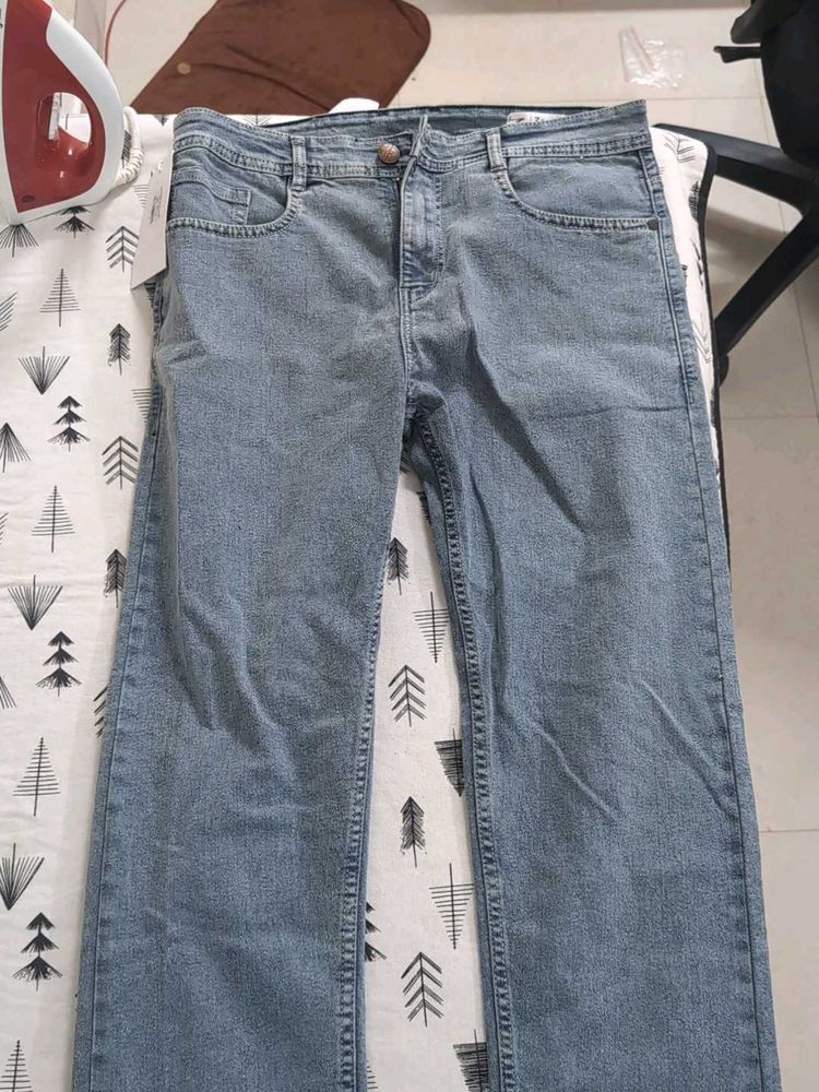 Light Wash Denim Jeans