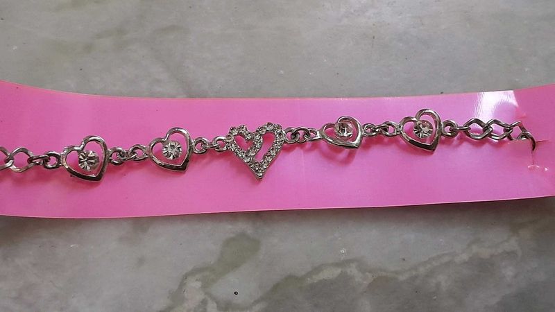 Heart bracelet with Crystals