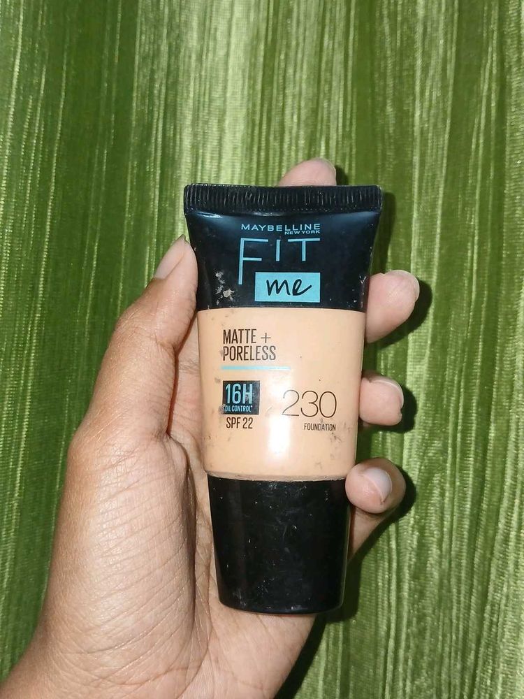 Maybelline Fit Me Matte Foundation