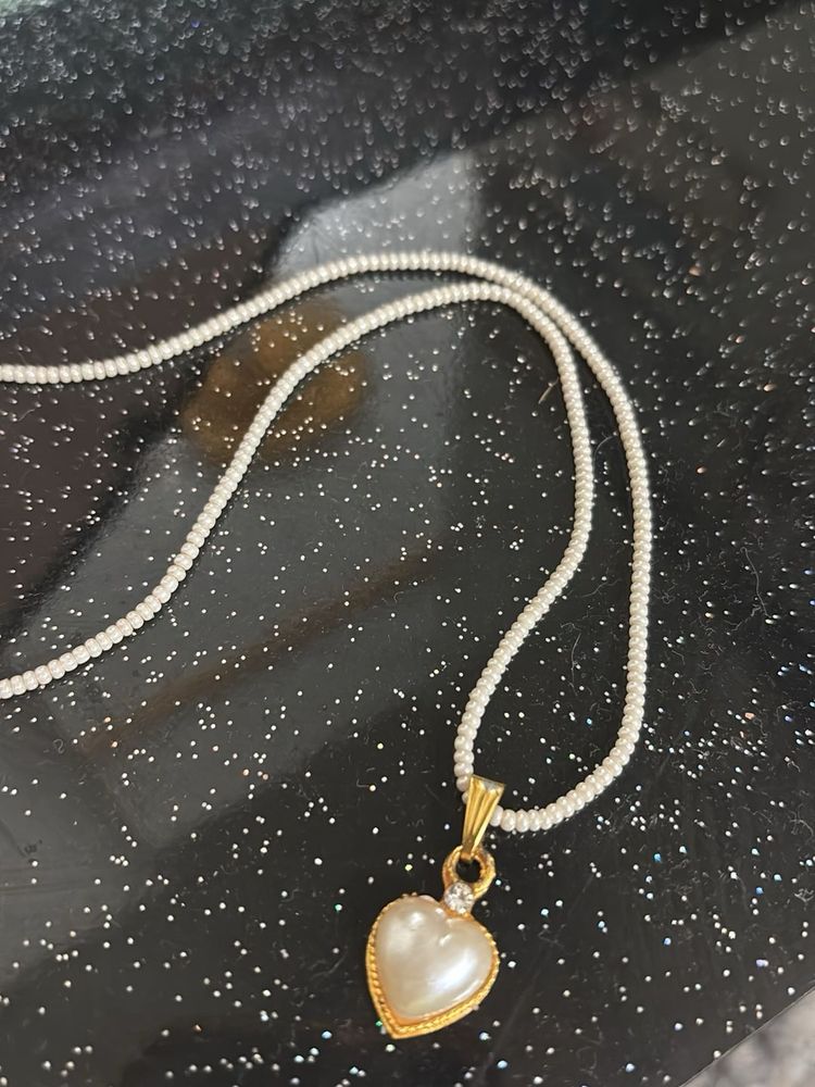 Heart Pearl Necklace