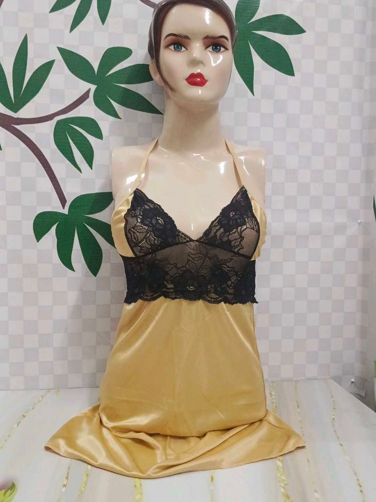 (100)Golden Lace Lingerie Set