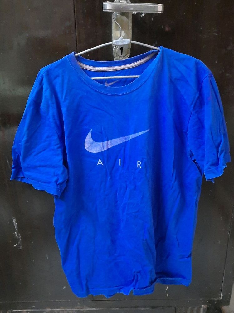 Nike Tshirt