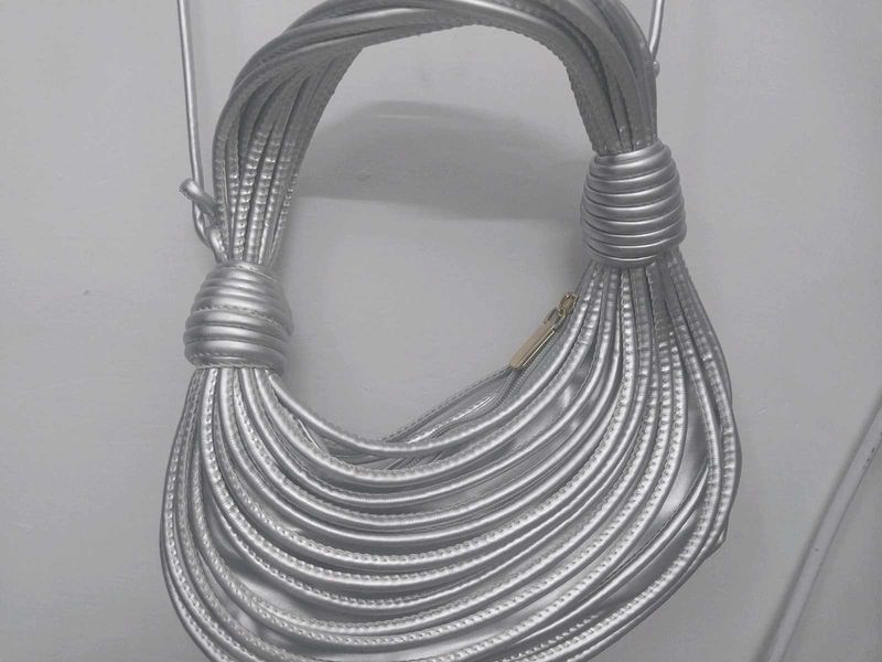 hand bag