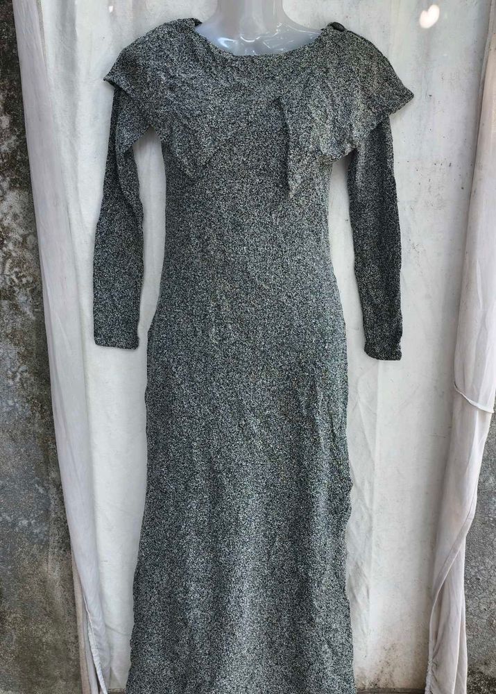172510. Grey Knit Maxi Dress