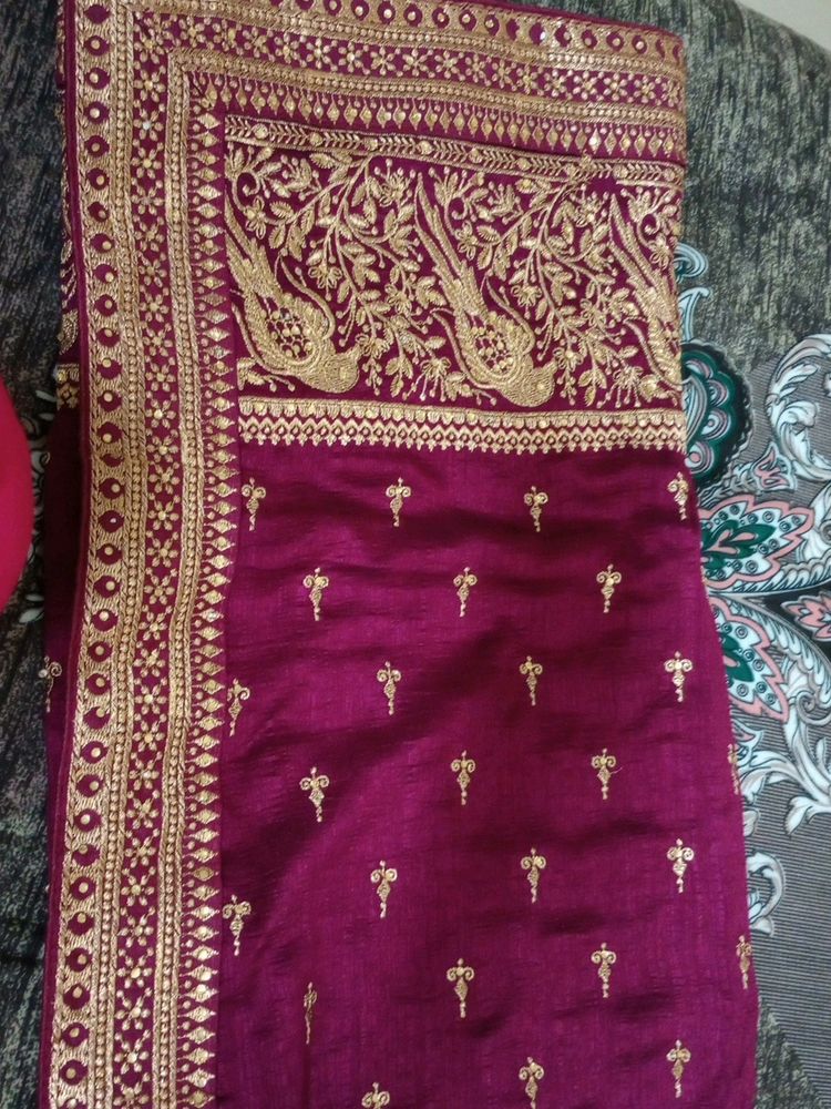 Beautiful Magenta &amp;Goldaan Saree