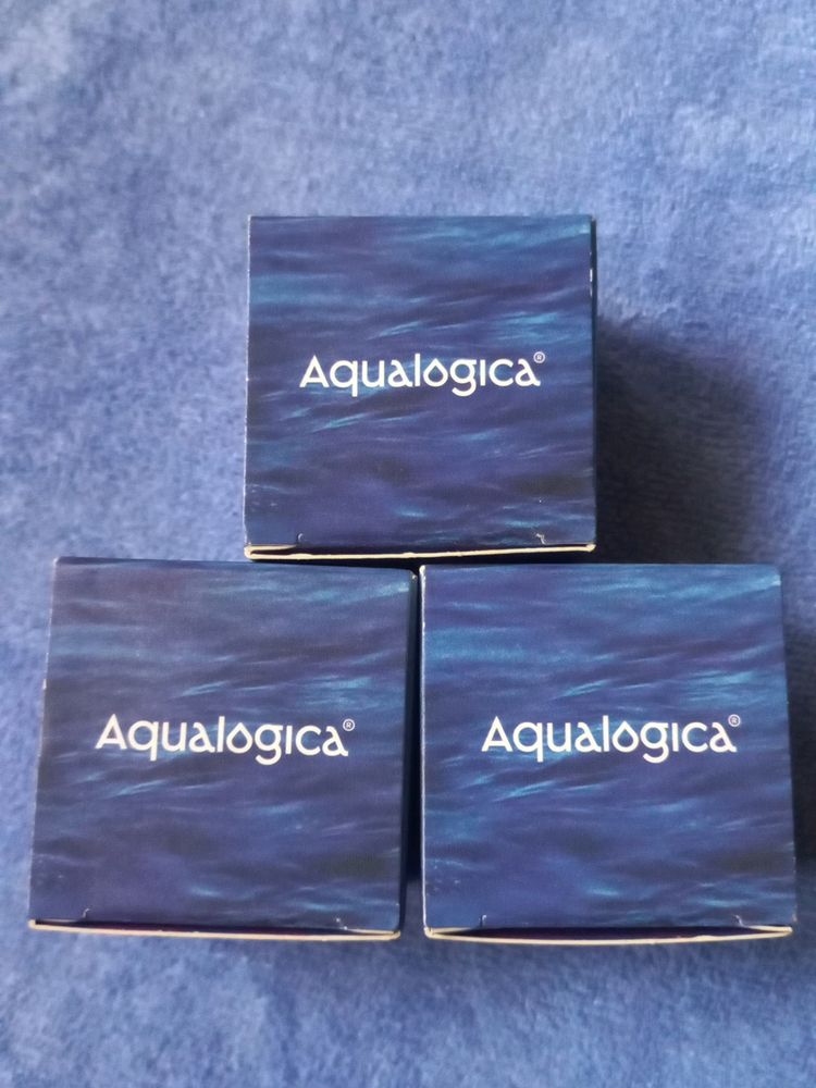 Set of 3 Aqualogica moisturizer