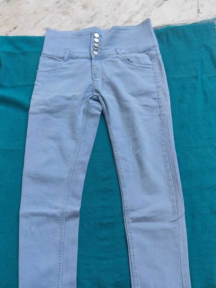High Waisted Light Blue Jeans