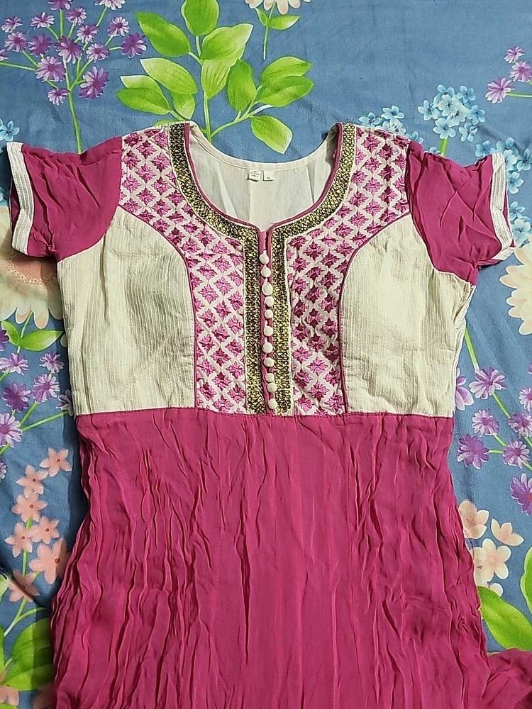 Beautiful Embroidered Kurta and duppata