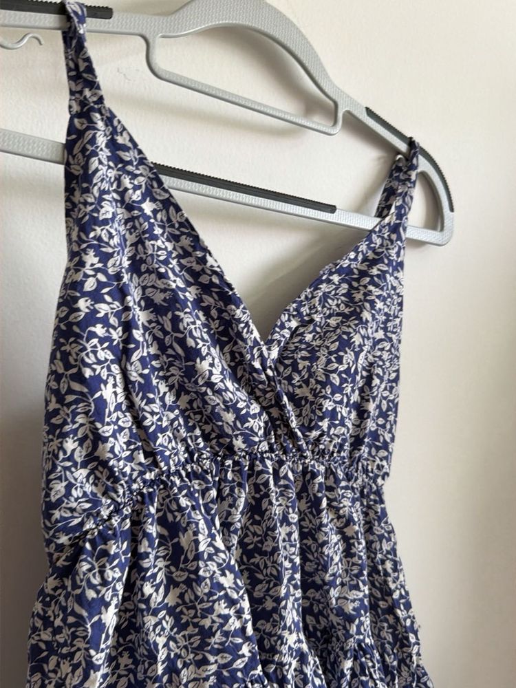 Cute stylish neck tunic