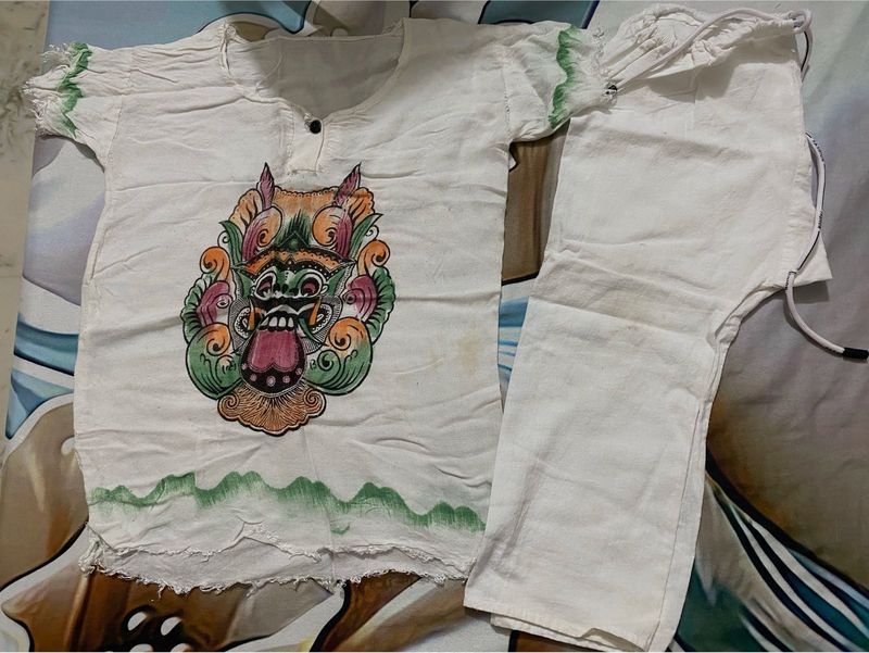 kids White Kurta Set with Dragon Print