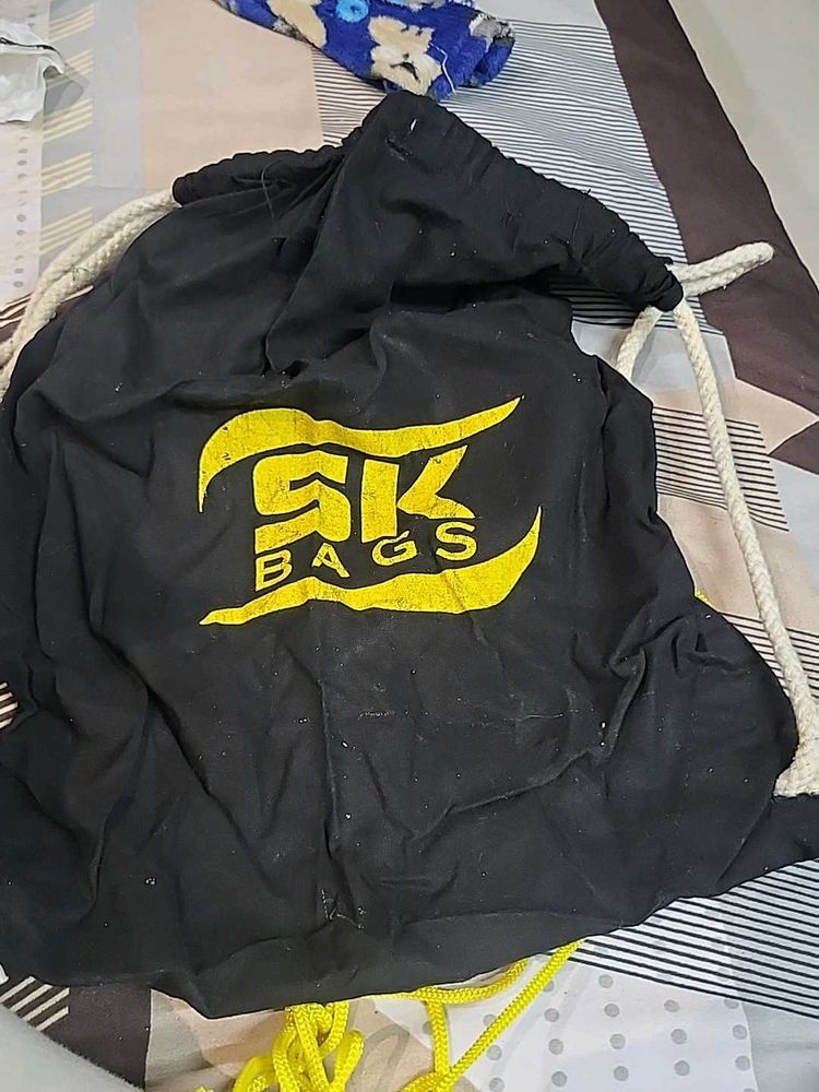 SK Bags Drawstring Bag