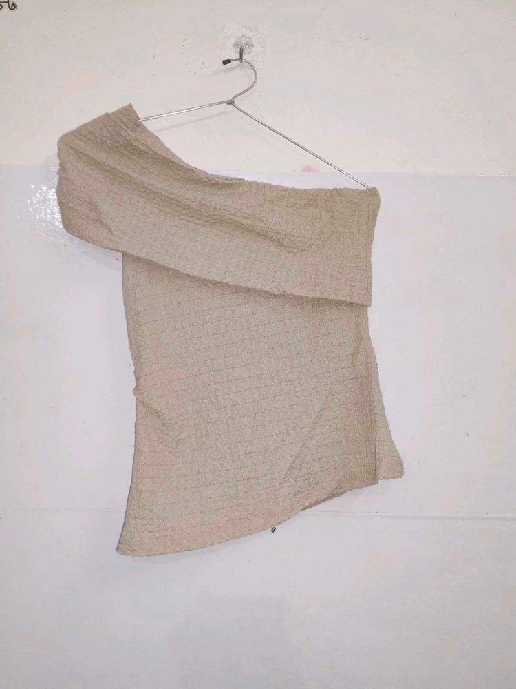 One-Shoulder Textured Top