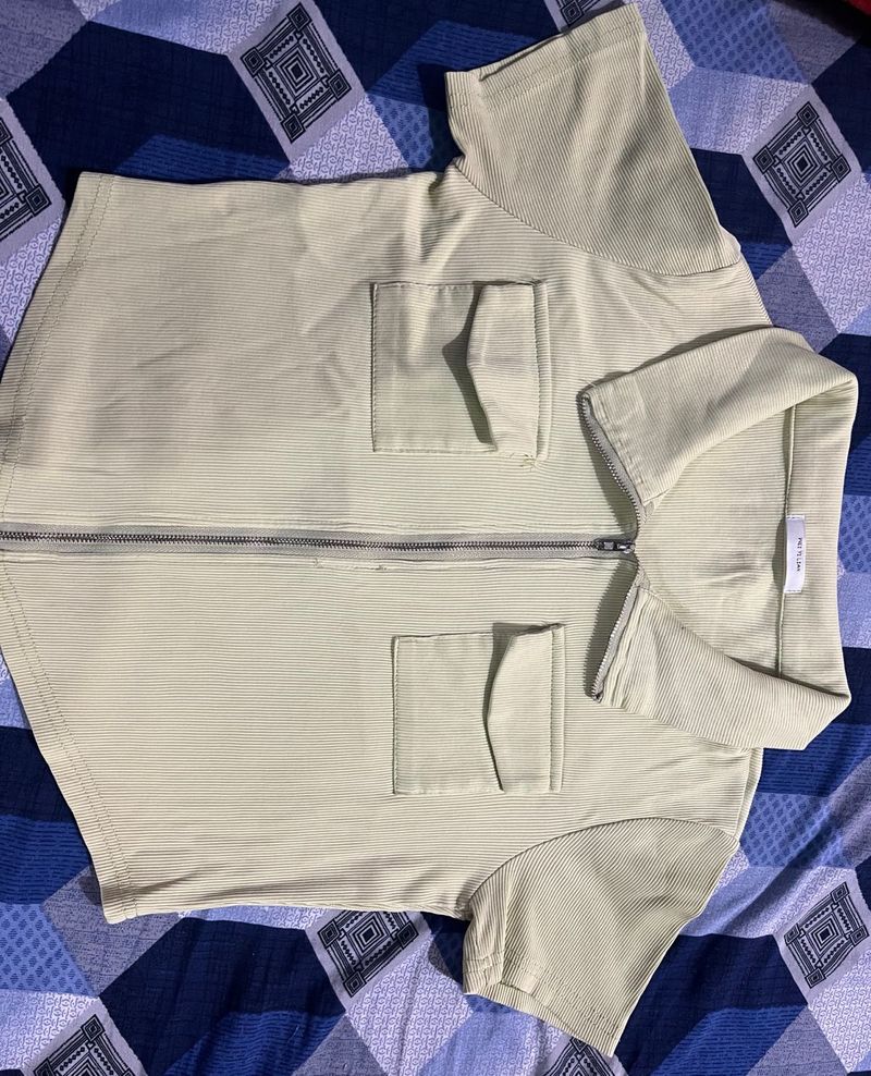 Zip-up Pocketed Cropped Top