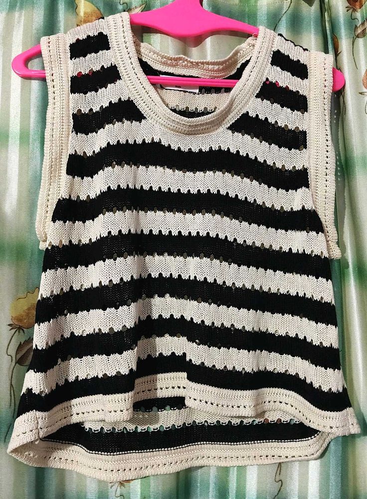 Oversized Striped Cropped Knit Top